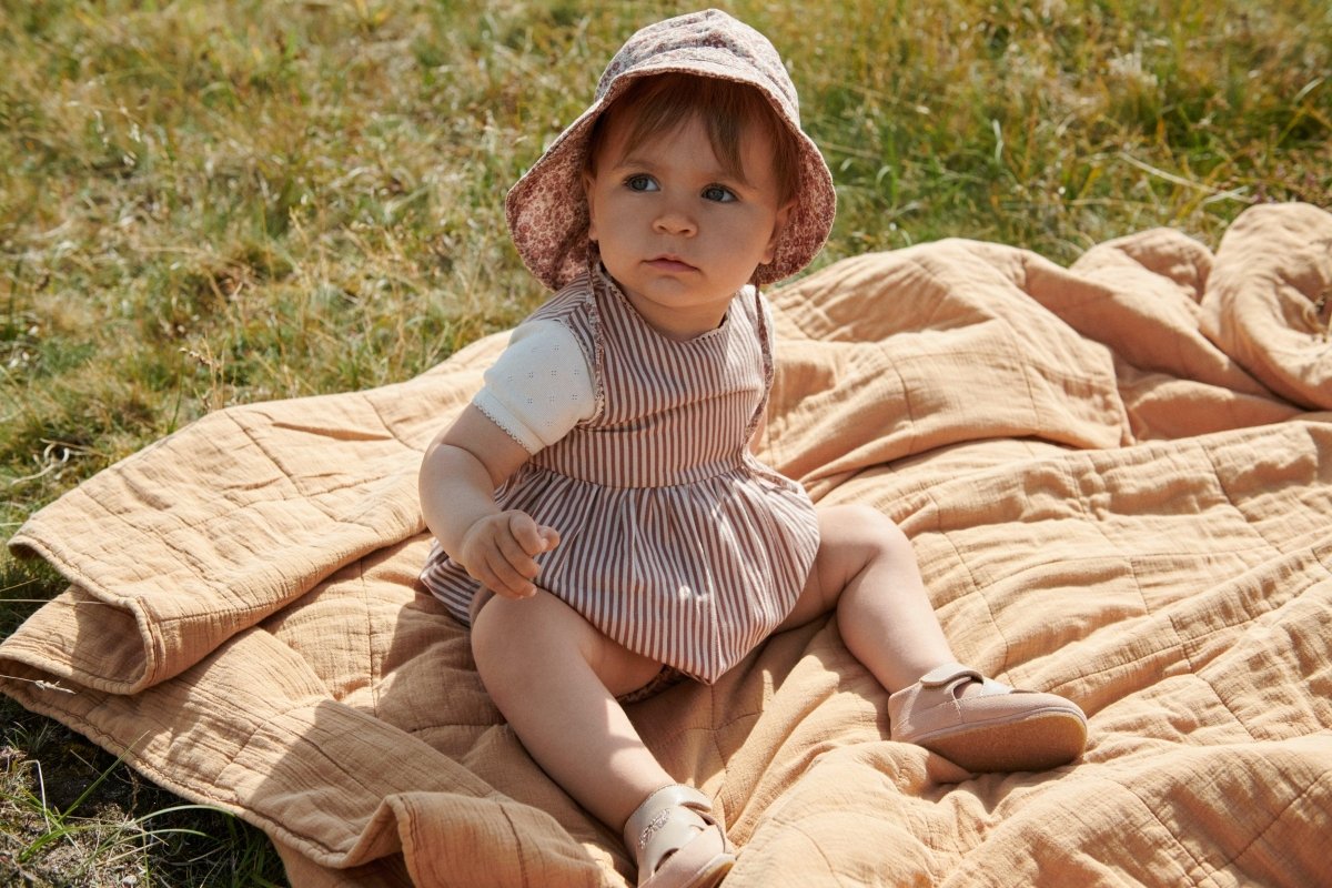 Wheat | Solhat Chloè | Red Meadow - Eli & Friends
